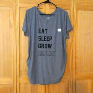 Maternity Tee-Shirt XL With Side Rouching